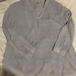 Women’s Gray V-Neck dress shirt